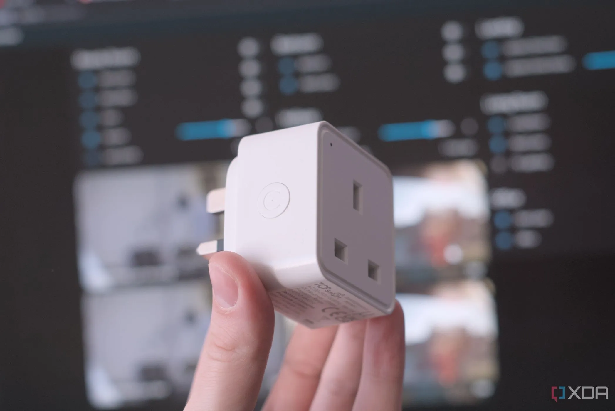 Phích cắm thông minh TCP kết nối với Home Assistant, thể hiện khả năng tương thích của thiết bị nhà thông minh với IPv6