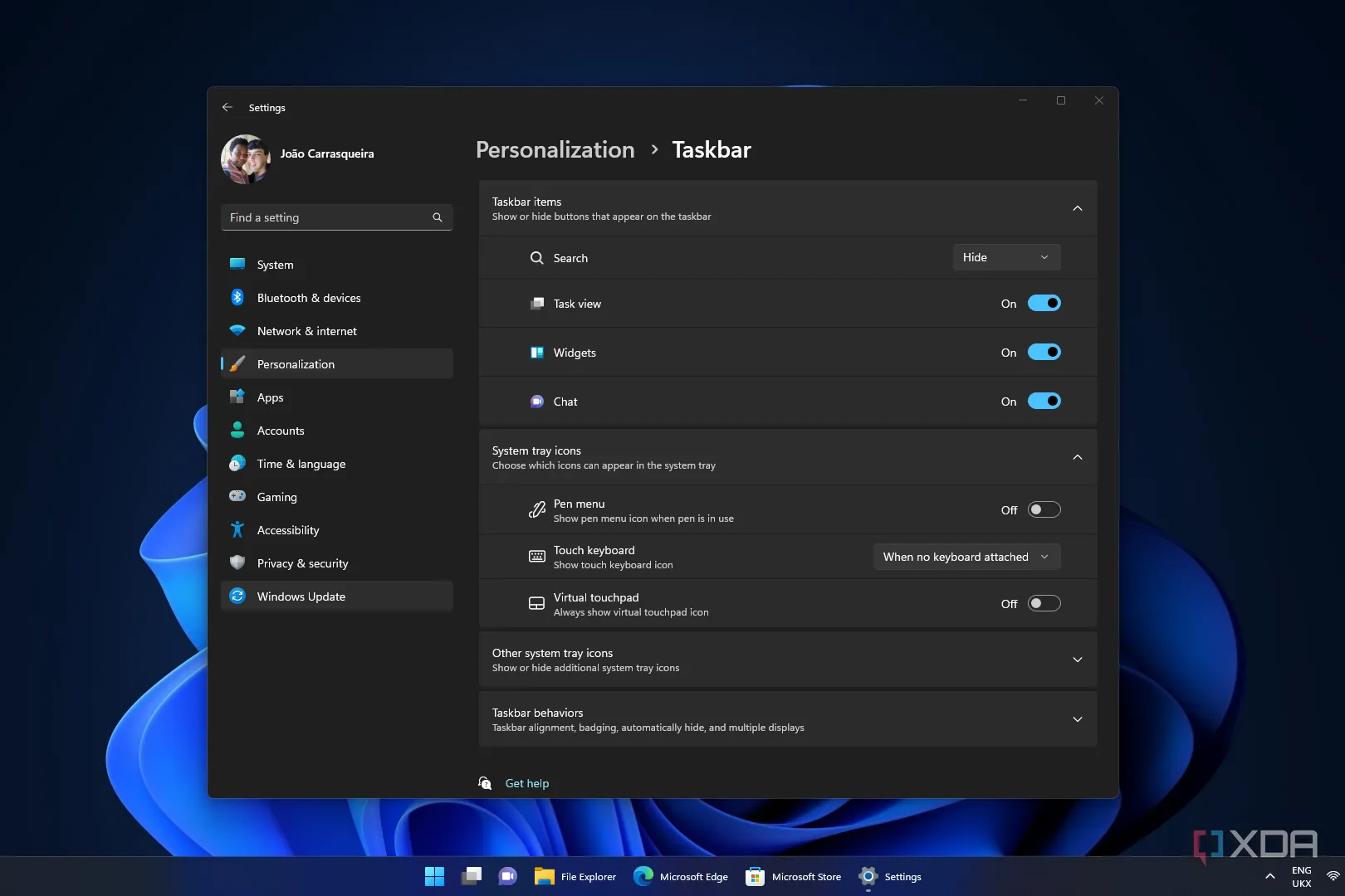 Thanh tác vụ Windows 11 hiển thị các cửa sổ riêng lẻ với nhãn sau khi tắt tính năng nhóm trong cài đặt
