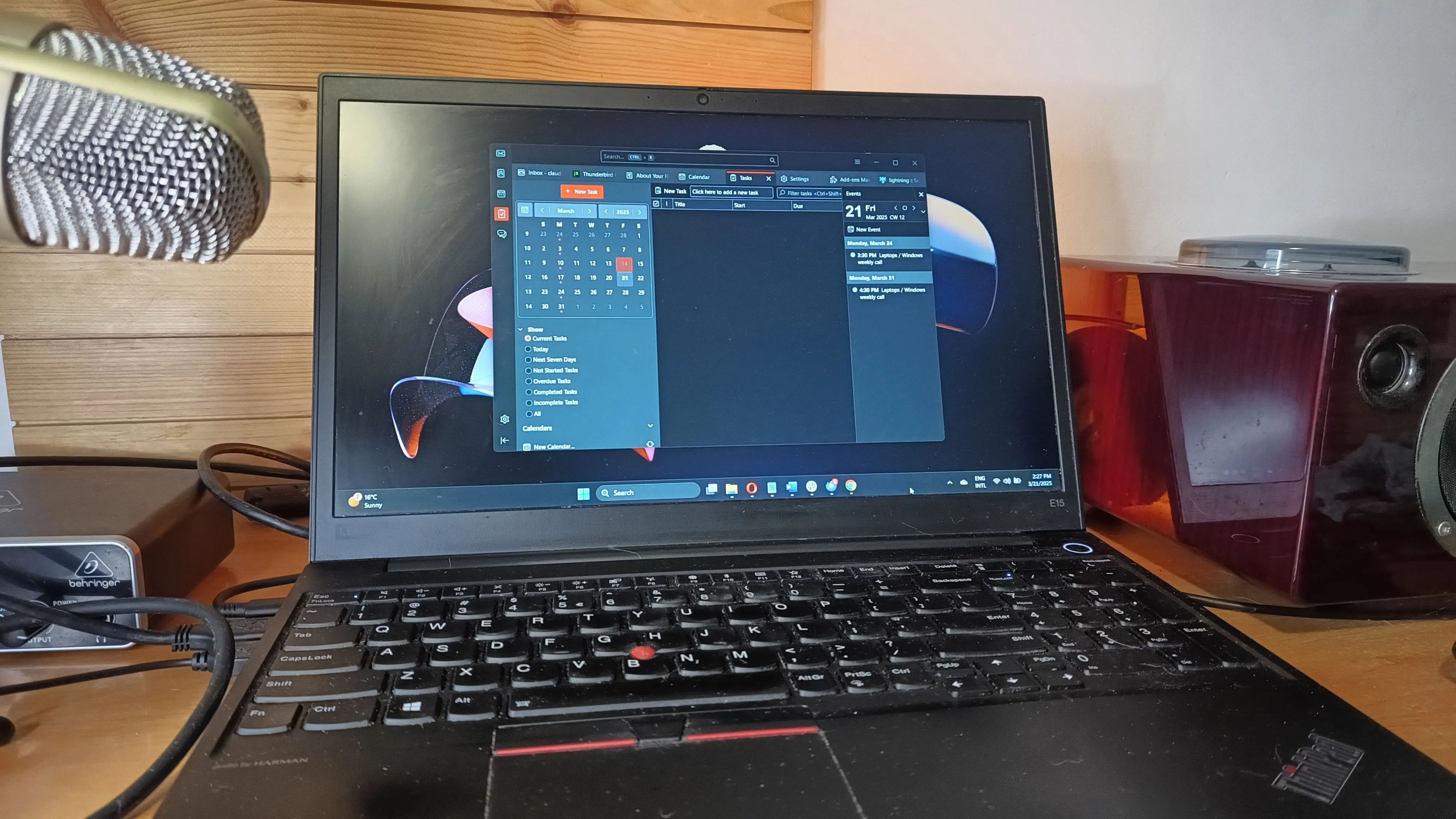 Thunderbird-email-client-on-Windows-11-laptop