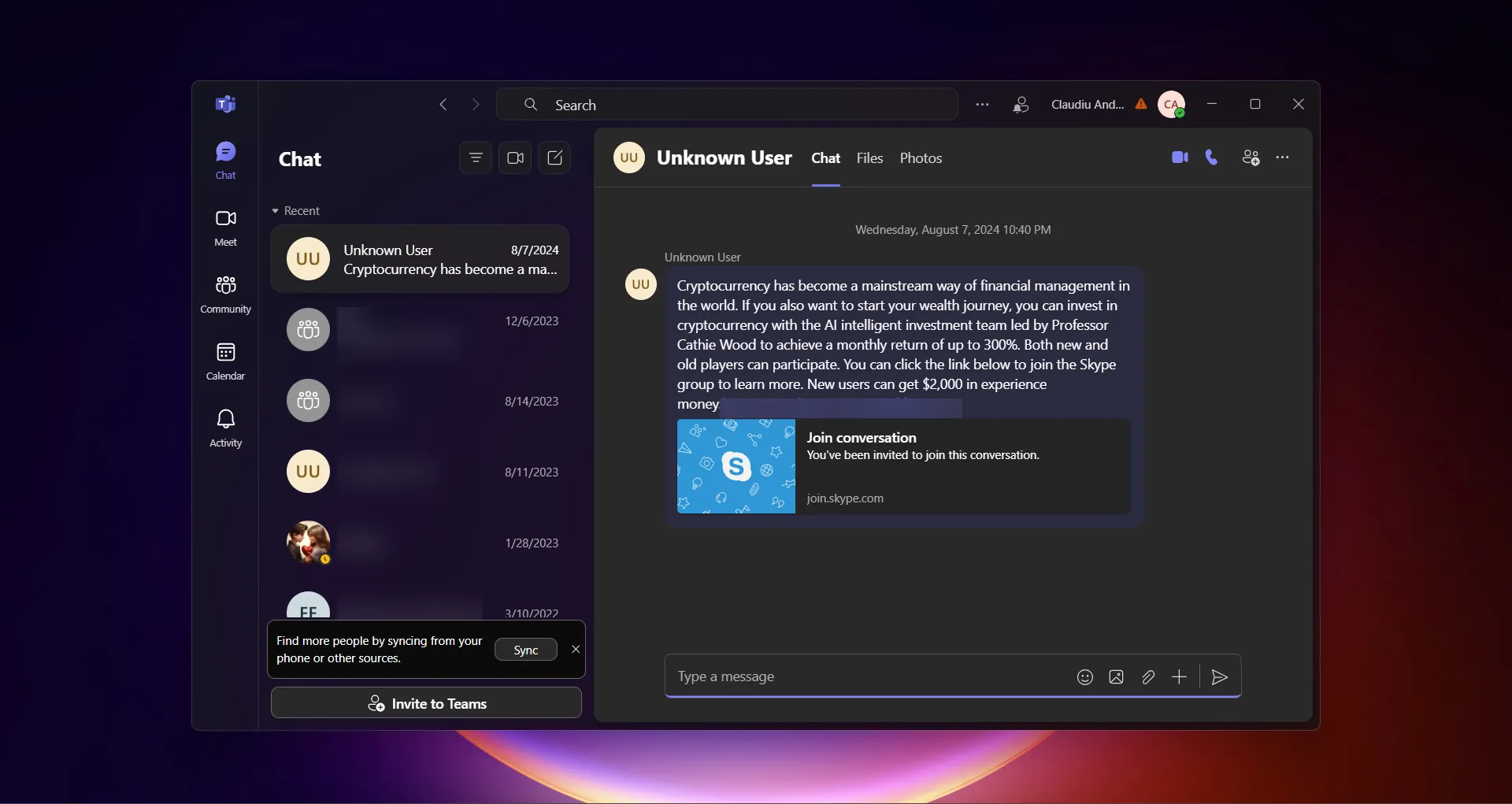 Tin nhắn không mong muốn từ liên hệ lạ trong Microsoft Teams, minh họa vấn đề bảo mật