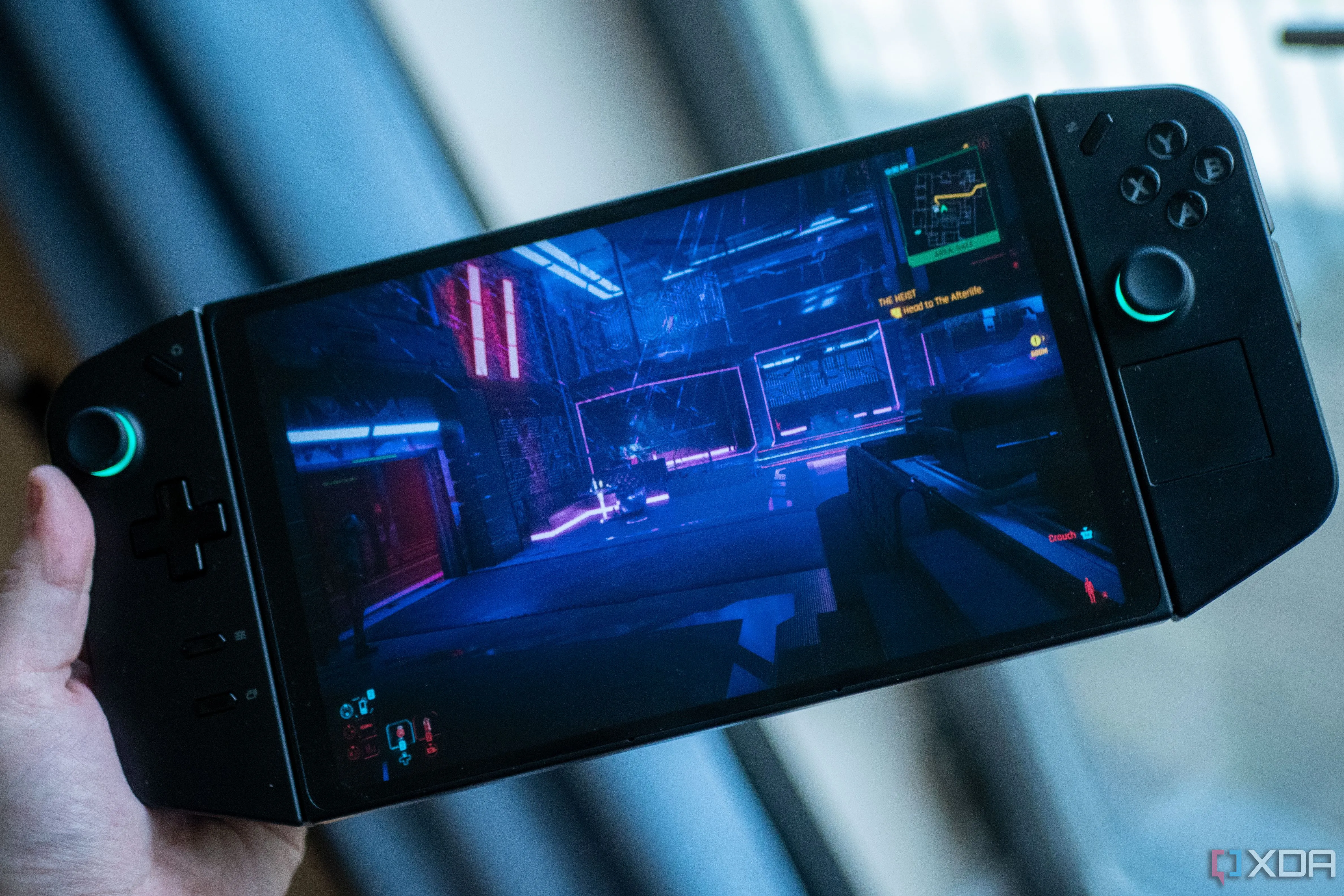 Trải nghiệm Cyberpunk 2077 trên thiết bị cầm tay Lenovo Legion Go