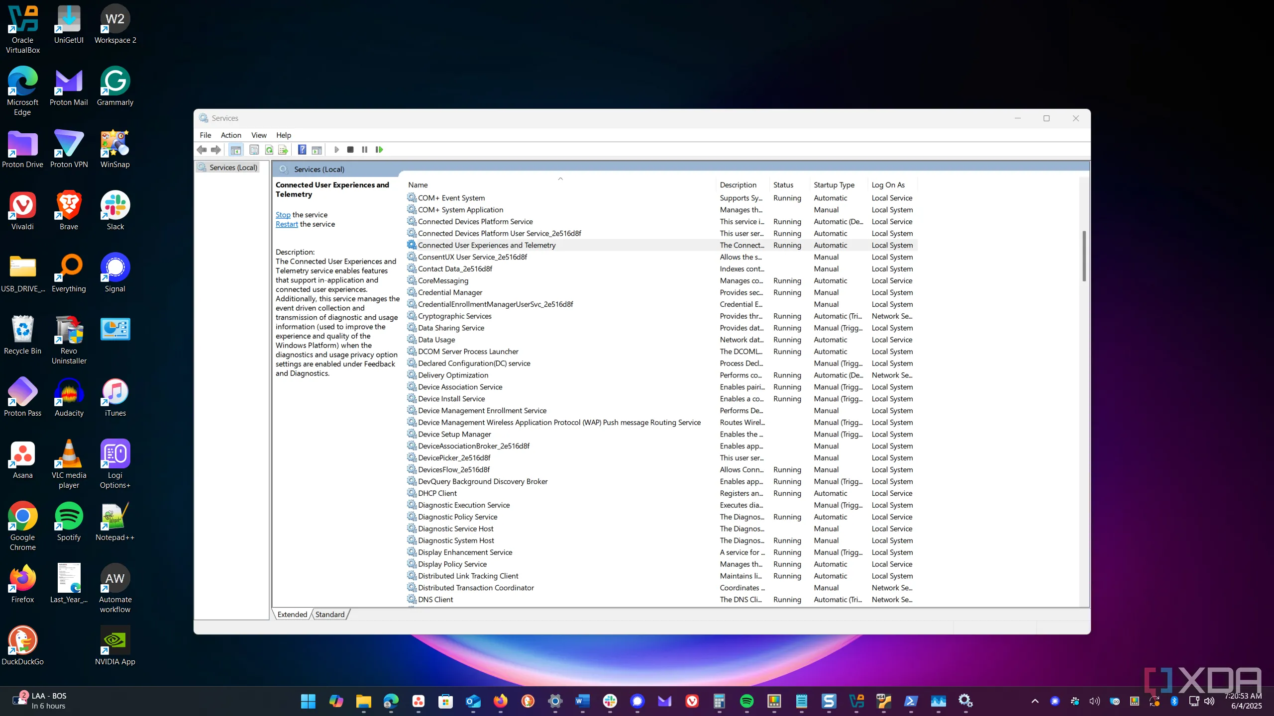 Tùy chọn dịch vụ mở trên Windows 11, hiển thị danh sách các dịch vụ có thể quản lý