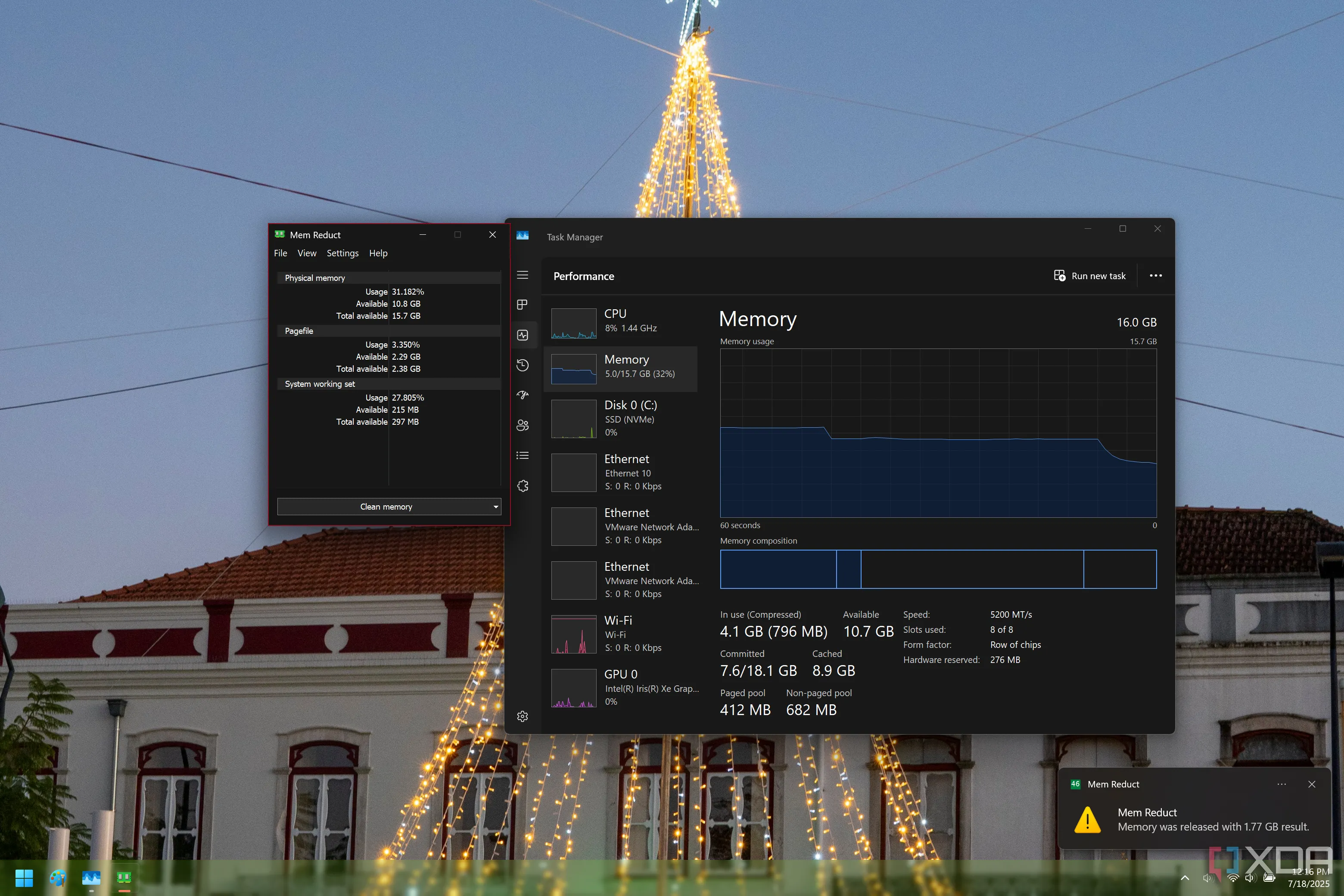Ví dụ về Mem Reduct và Task Manager trên Windows 11, cho thấy mức sử dụng bộ nhớ giảm rõ rệt sau khi chạy ứng dụng