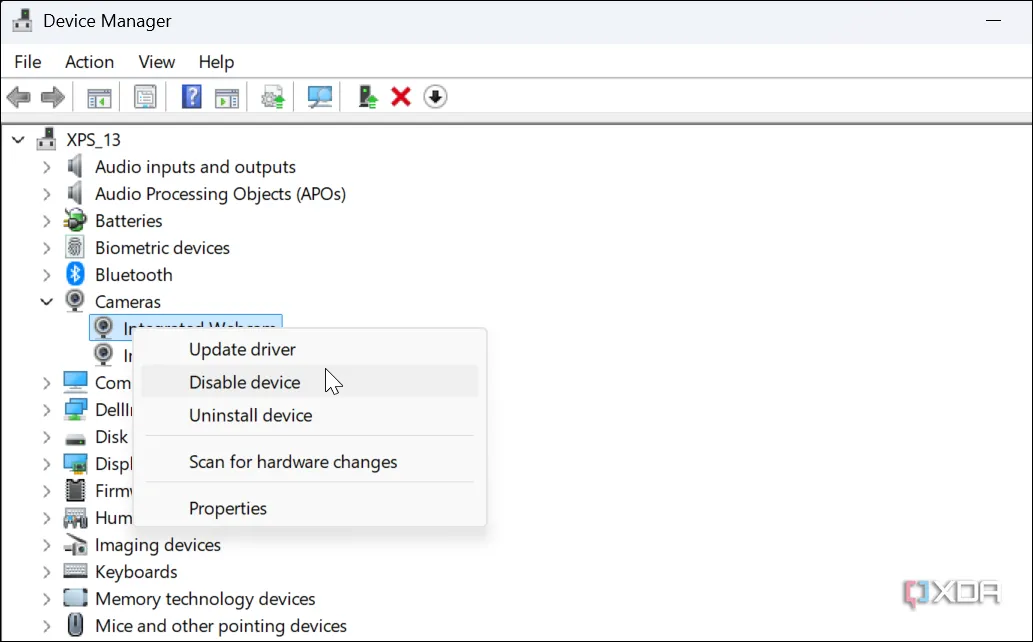 Vô hiệu hóa webcam tích hợp trong Device Manager trên Windows 11